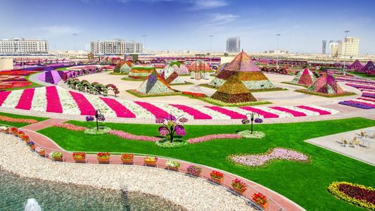 Day 05: Miracle Garden - Global Village